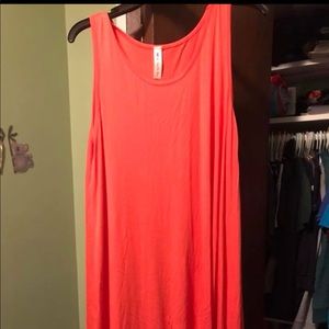 Boutique Coral Sleeveless Dress